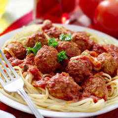 Spaghetti and meatballs in marinara